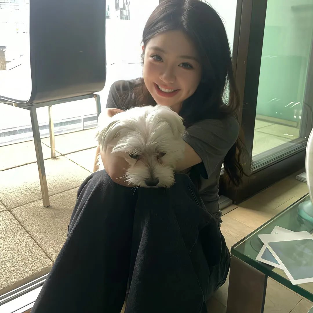 睡沙发的人
